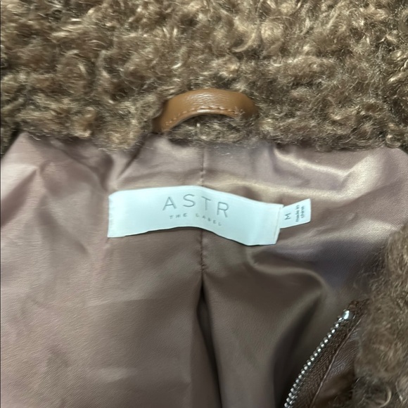 ASTR the Label
Phoenix Jacket Mocha (M) - Picture 15 of 16